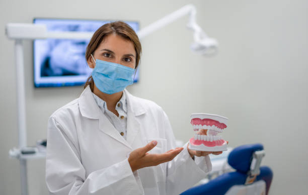 Best Holiday Emergency Dentist in La Harpe, IL