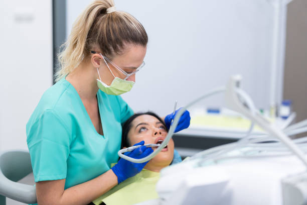 Best Emergency Dental Services for Seniors in La Harpe, IL